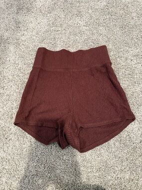 Abercrombie & Fitch Ribbed High-Waist Shorts — Deep Chocolate Brown